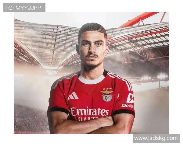 足球星球服引领时尚潮流全新设计助力球迷展现个性风采